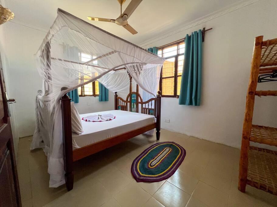 Stylish 2 Bedroom - 1min Walk To The Indian Ocean Appartamento